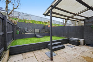 Photo 32- click for photo gallery